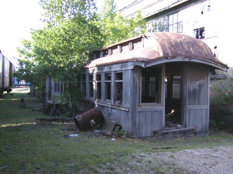 Old ELS coach at Wells, MI